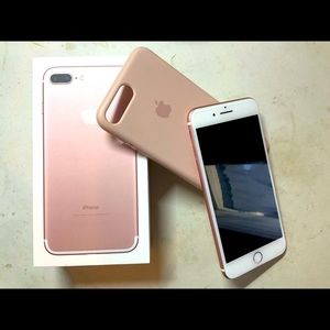 Apple iPhone 7 Plus - 128GB - Rose Gold ) Model: A1661